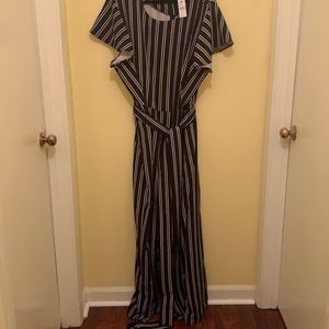 New! LB size 28 wide leg jumpsuit